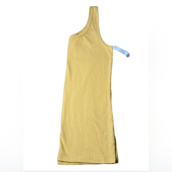 Mustard yellow TIME AND TRU tank top - Picture 2 of 3